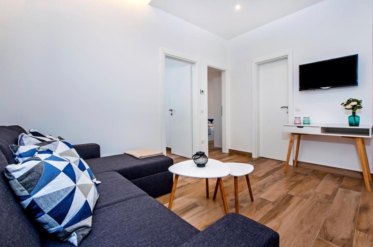 Apartmani Brajkovic Ровин Екстериор снимка
